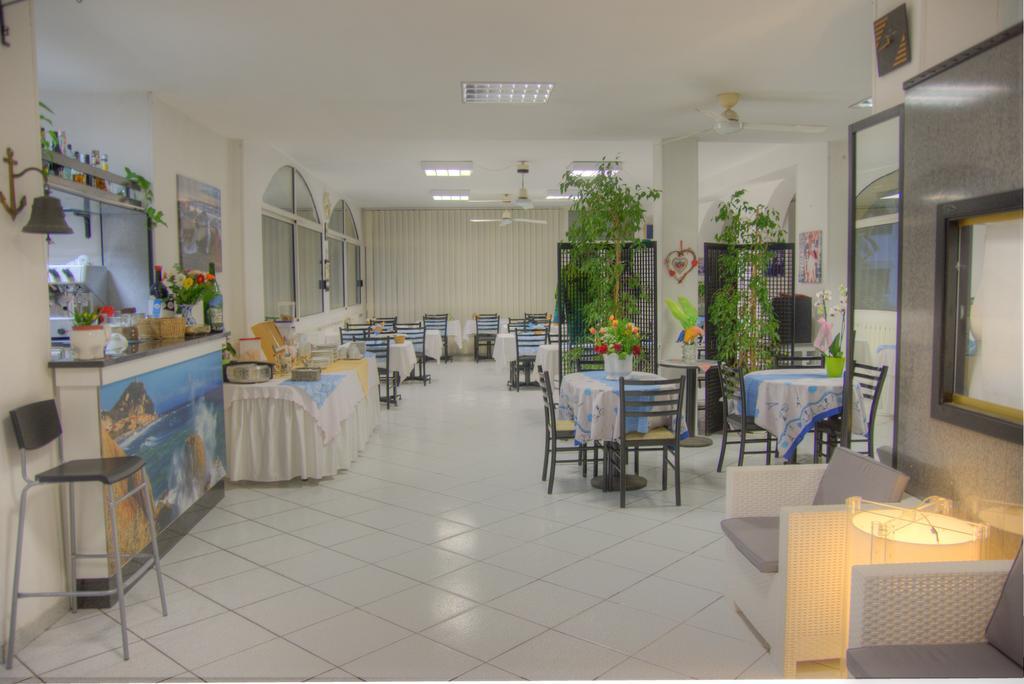 Hotel Deutsche Familien Finale Ligure Dış mekan fotoğraf