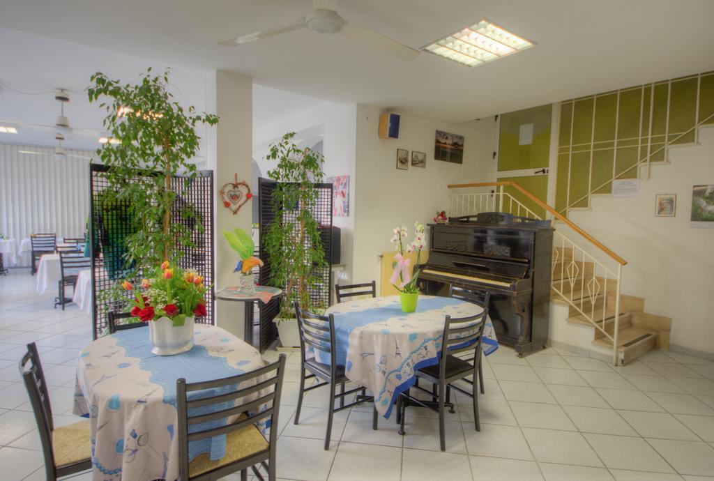 Hotel Deutsche Familien Finale Ligure Dış mekan fotoğraf