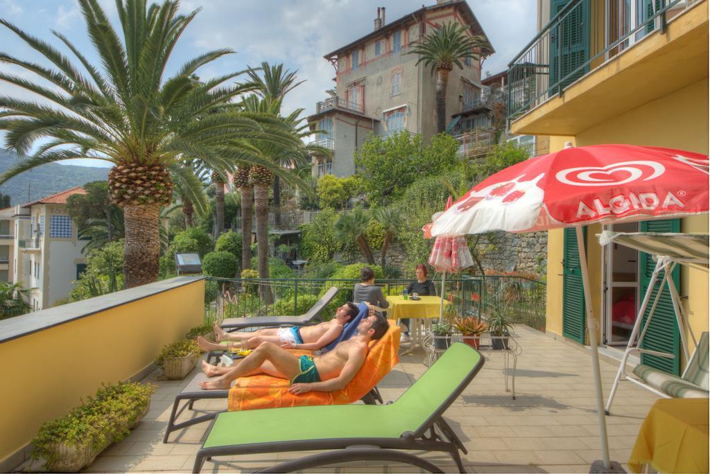 Hotel Deutsche Familien Finale Ligure Dış mekan fotoğraf