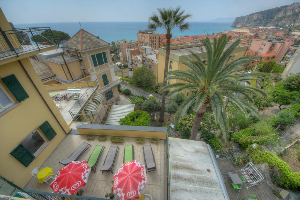 Hotel Deutsche Familien Finale Ligure Dış mekan fotoğraf