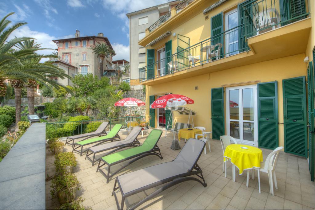 Hotel Deutsche Familien Finale Ligure Dış mekan fotoğraf