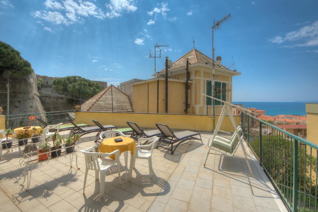Hotel Deutsche Familien Finale Ligure Dış mekan fotoğraf