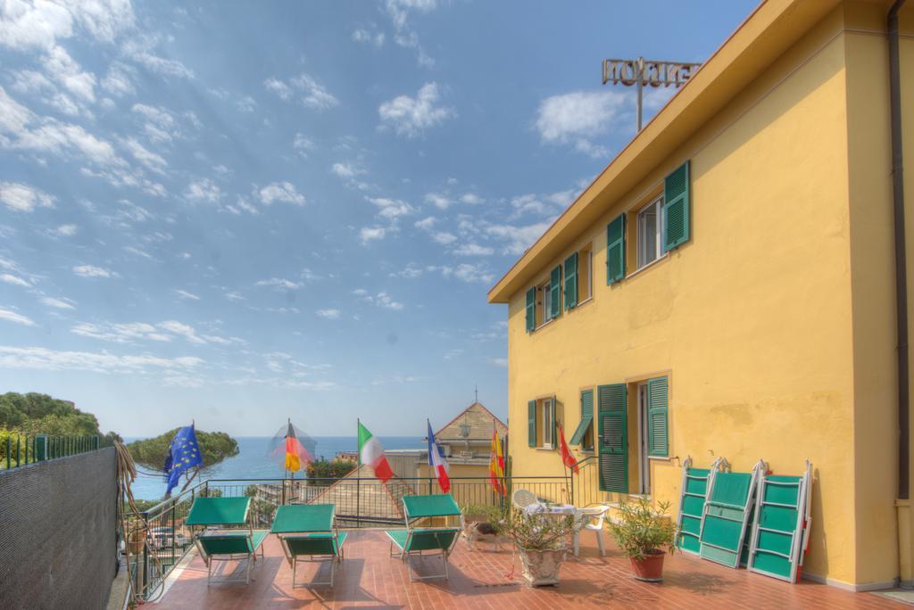 Hotel Deutsche Familien Finale Ligure Dış mekan fotoğraf