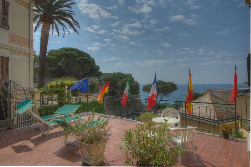 Hotel Deutsche Familien Finale Ligure Dış mekan fotoğraf