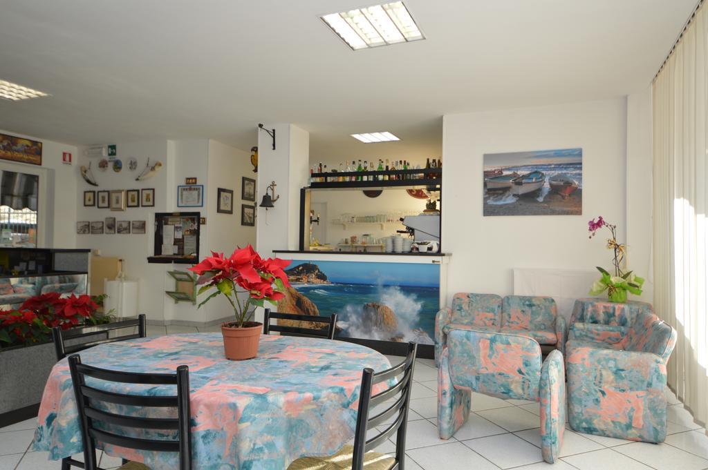 Hotel Deutsche Familien Finale Ligure Dış mekan fotoğraf